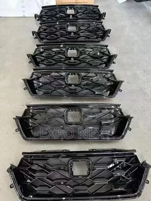 Honda CR-V 2023-2025 Front Grille