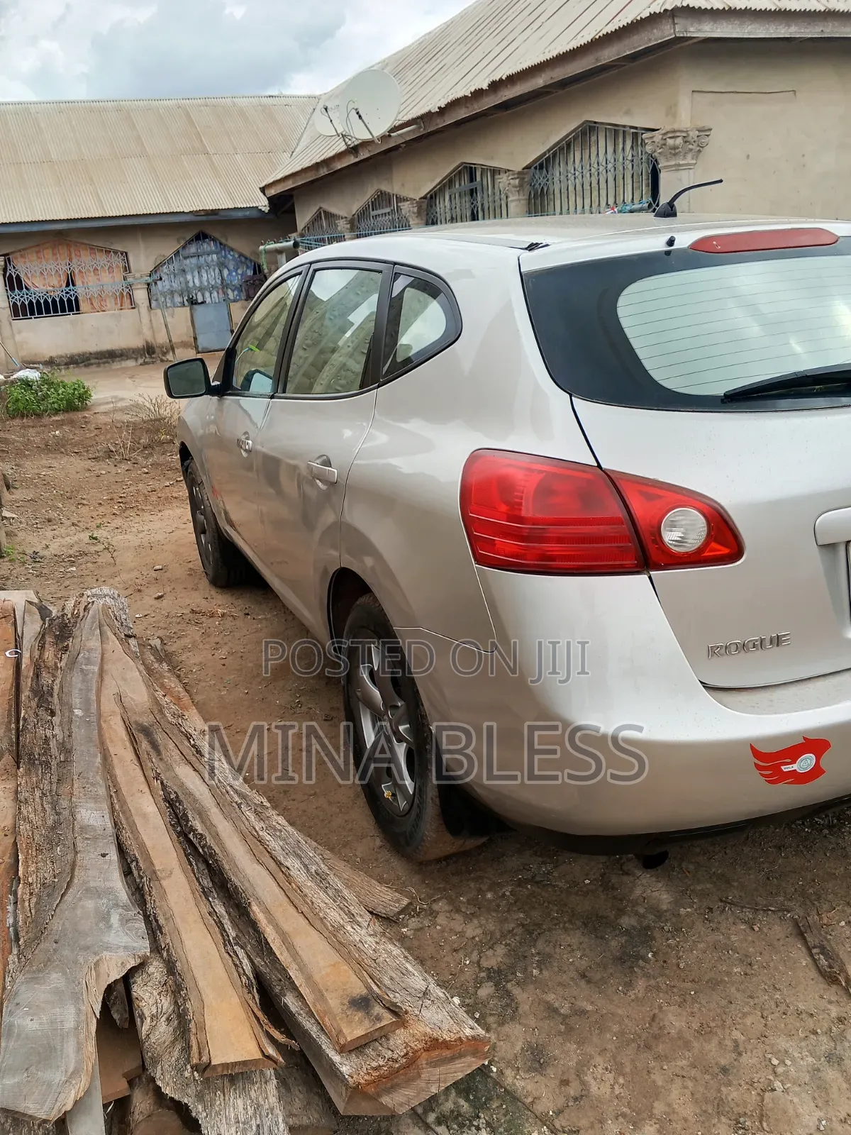 Nissan Rogue SL 2010 Silver