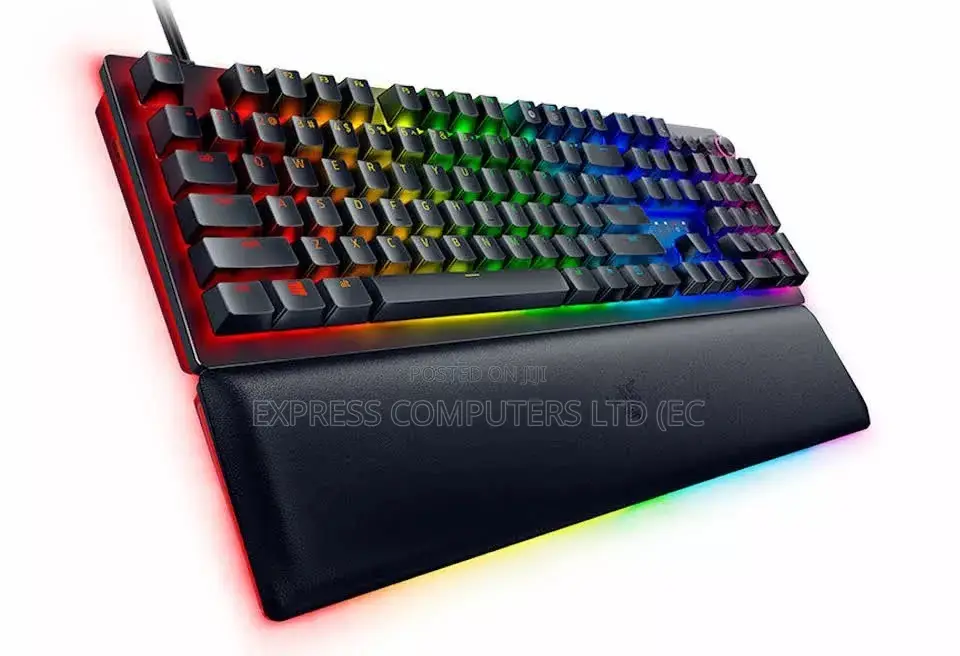 Razer Huntsman V2 Gaming Keyboard, Analog Switches,Chroma RGB Lighting