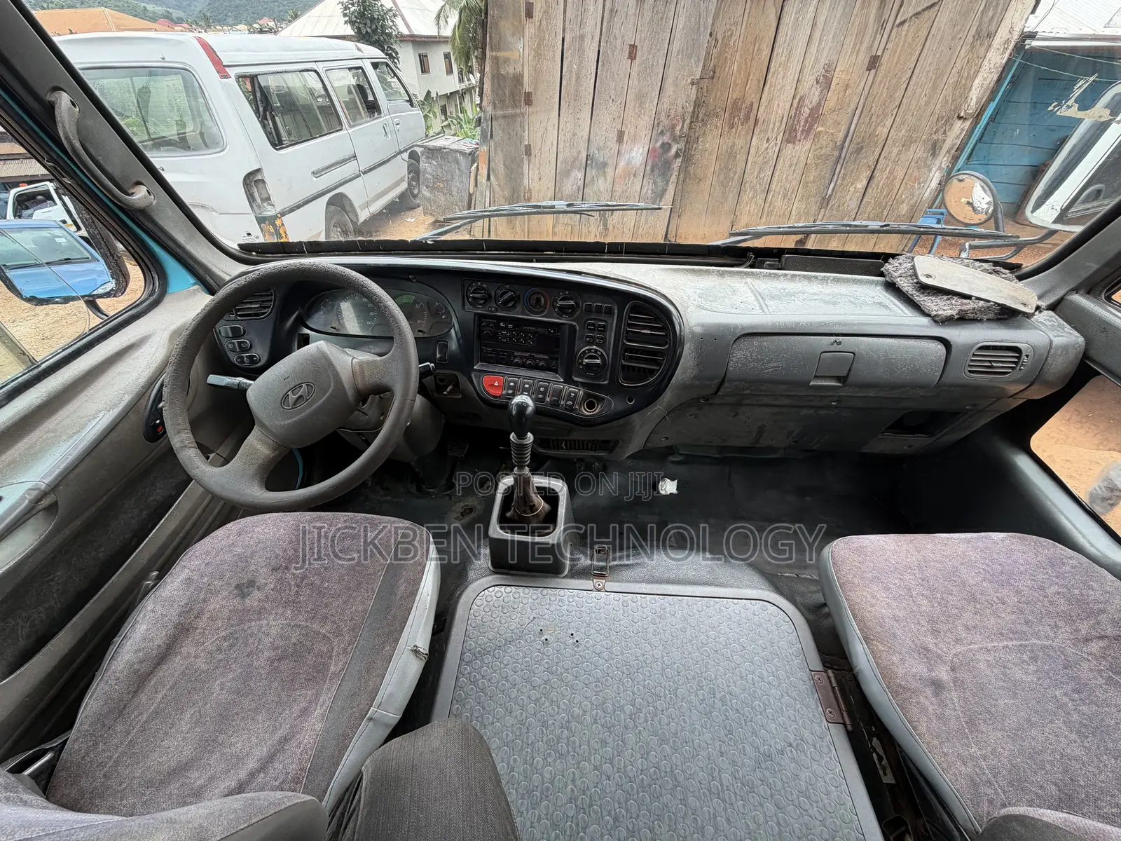 Hyundai County 2001 Blue
