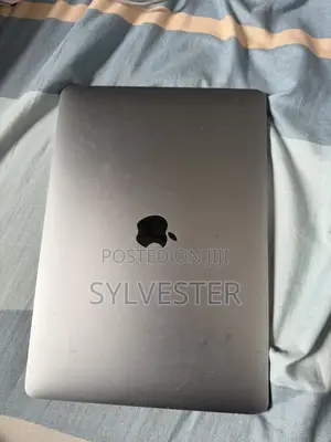 Laptop Apple MacBook Pro 2020 8GB Intel Core i5 SSD 256GB