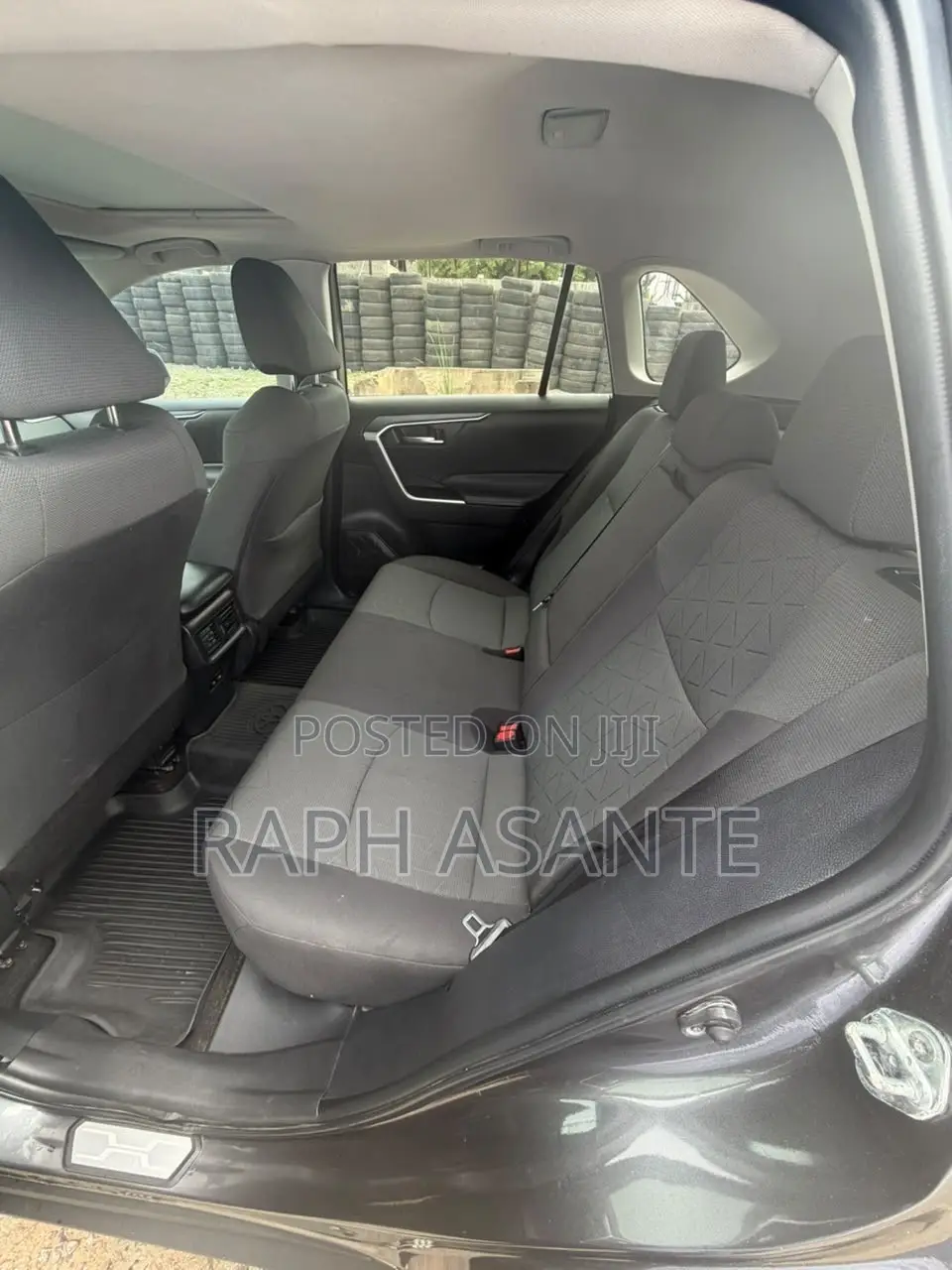 Toyota RAV4 LE AWD 2023 Gray
