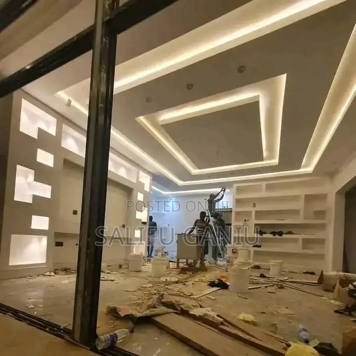 Ceiling Centre
