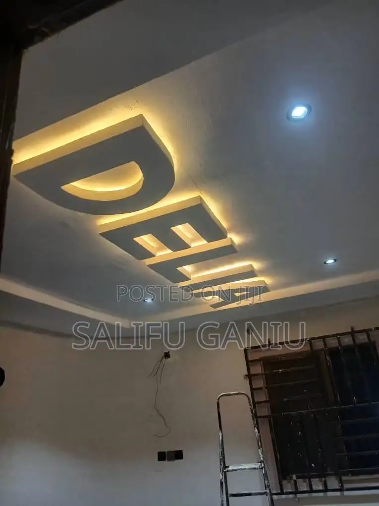 Ceiling Centre