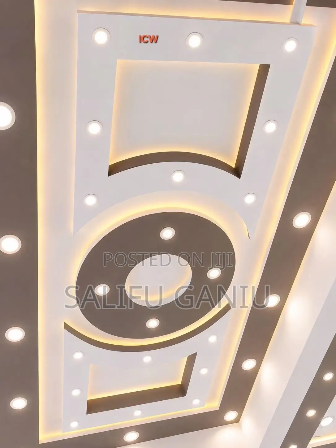 Ceiling Centre
