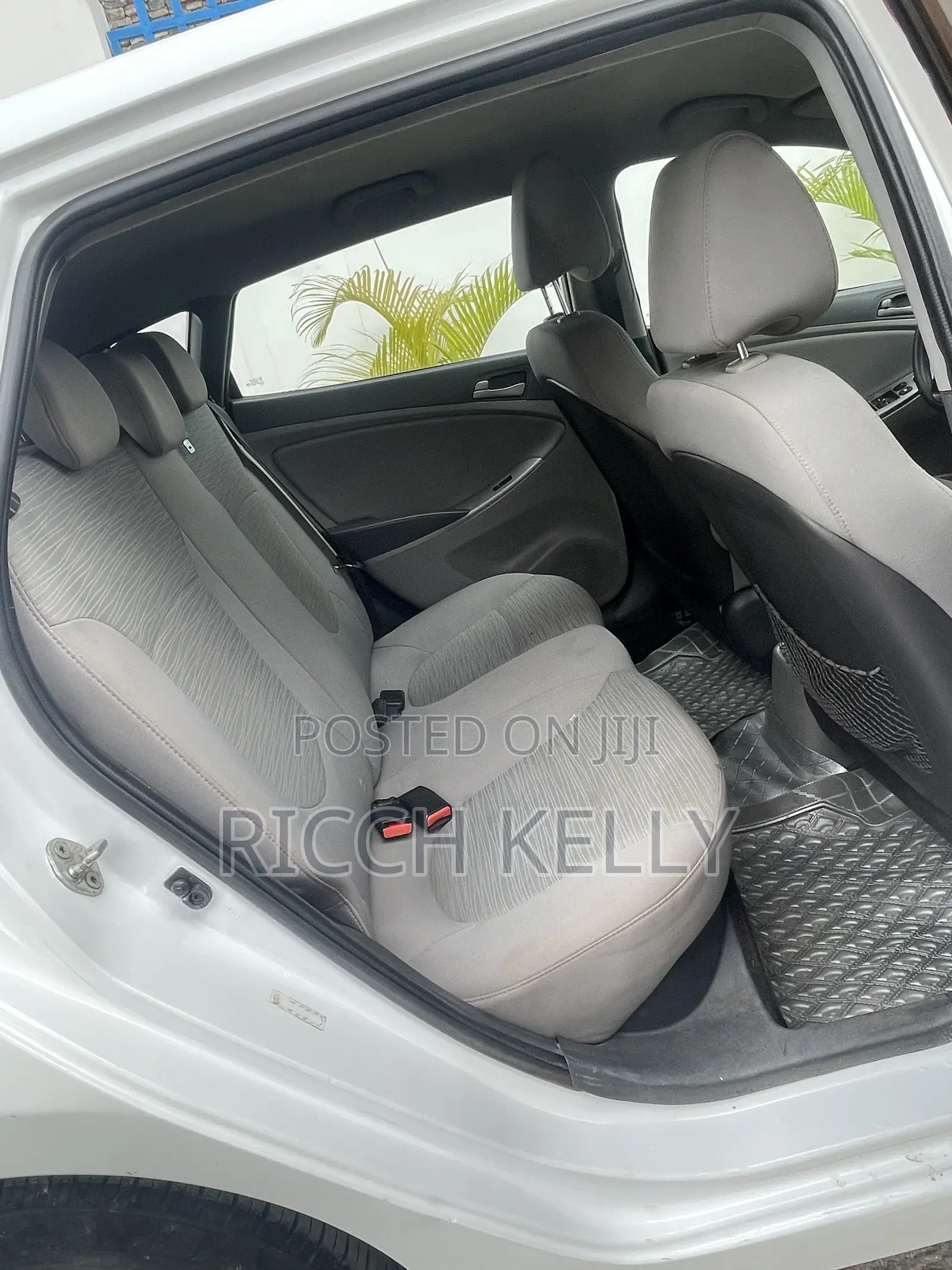 Hyundai Accent SE Sedan 2016 White