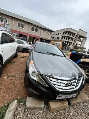 Hyundai Sonata 2012 Gray