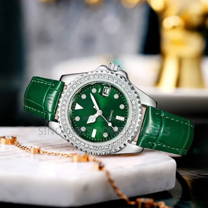 Green Dial Quartz Wristwatch With Crystal Bezel