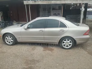 Mercedes-Benz C240 2005 Silver