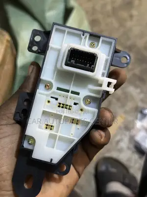 Toyota Camry 2018-21 Handbrake Switch