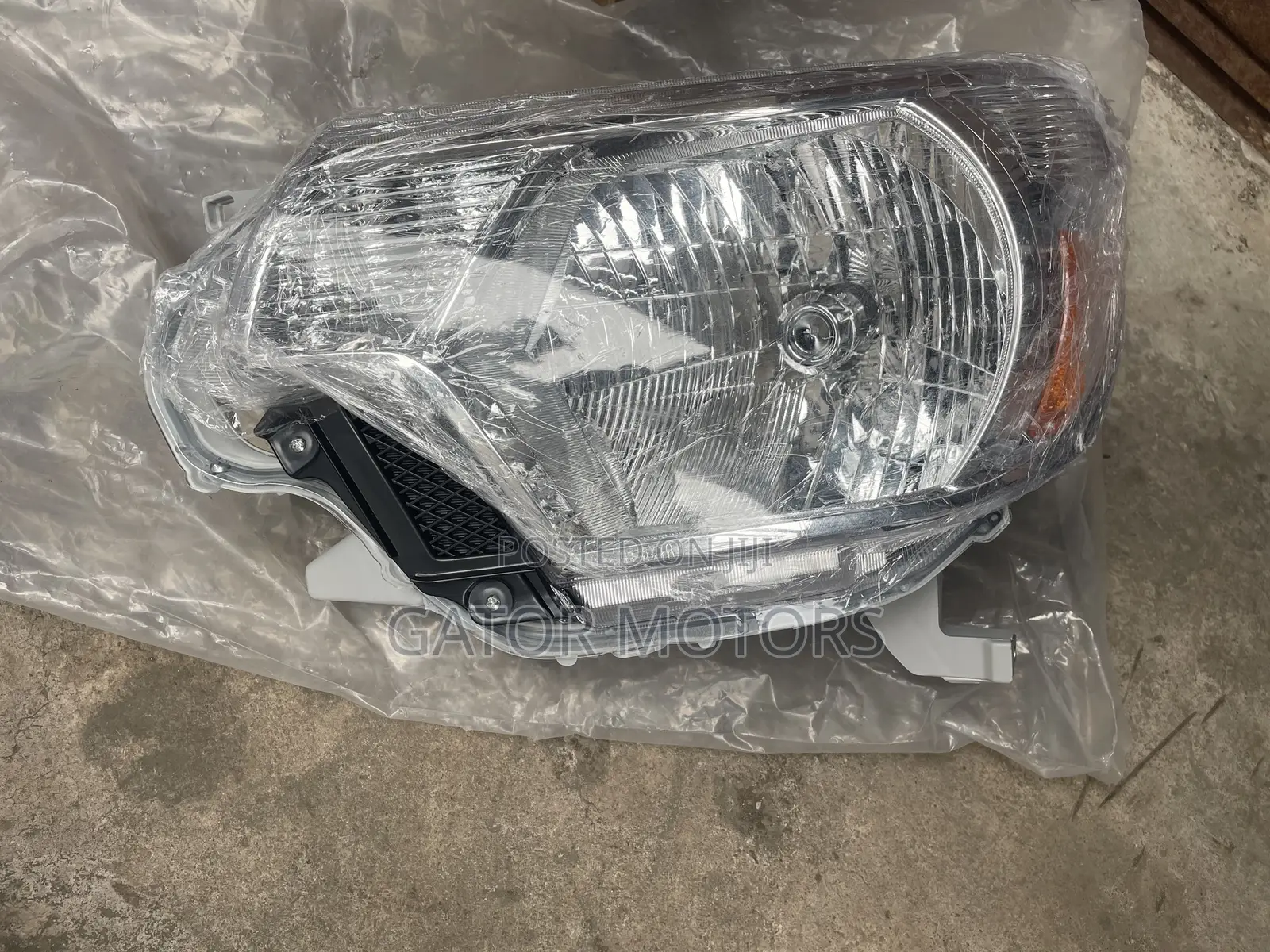 Tacoma 2012 2013 2014 2015 Headlight (Pair)