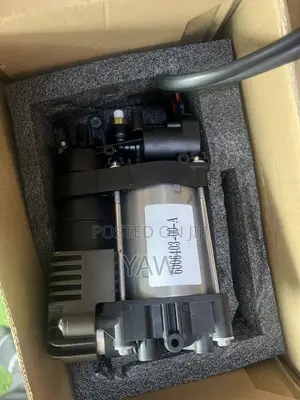 Dodge Ram 1500 (2013–2019) Air Suspension Compressor Pump
