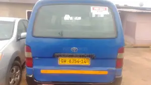 Toyota HiAce 2010 Blue
