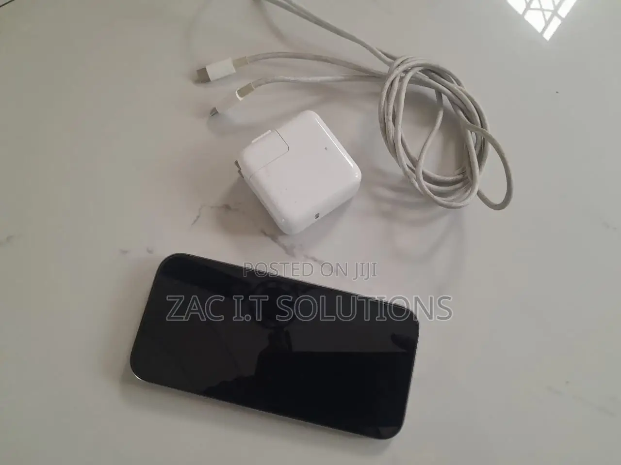 Apple iPhone 16 Pro 128 GB Gray