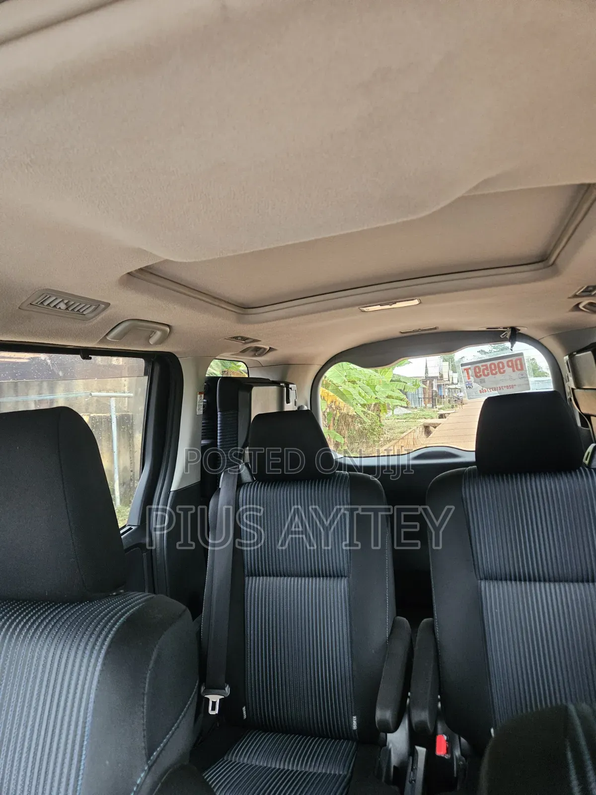 Toyota Voxy 2015 Black