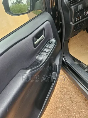 Toyota Voxy 2015 Black