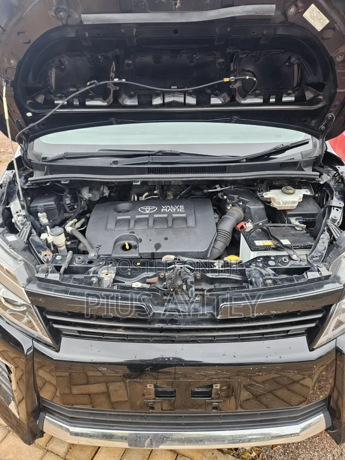 Toyota Voxy 2015 Black