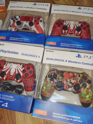 PS4 Game Controllers