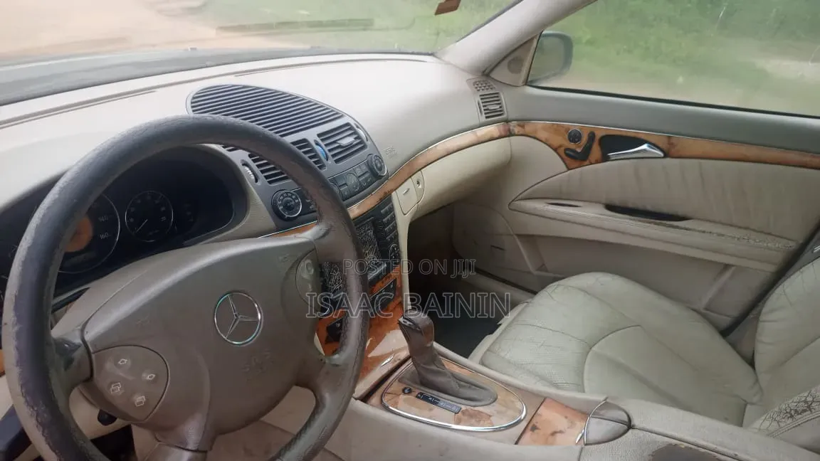 Mercedes-Benz E320 2003 Blue