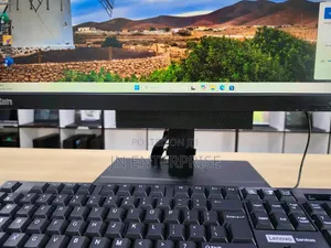 New Lenovo ideacentre AIO 520S 16GB Intel Core i5 SSD 512GB