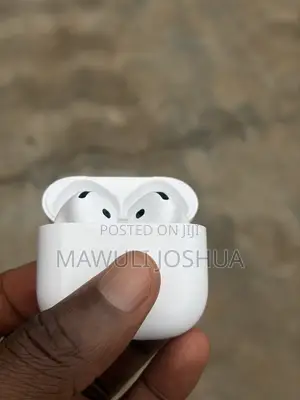 Original AirPods 4 No ANC