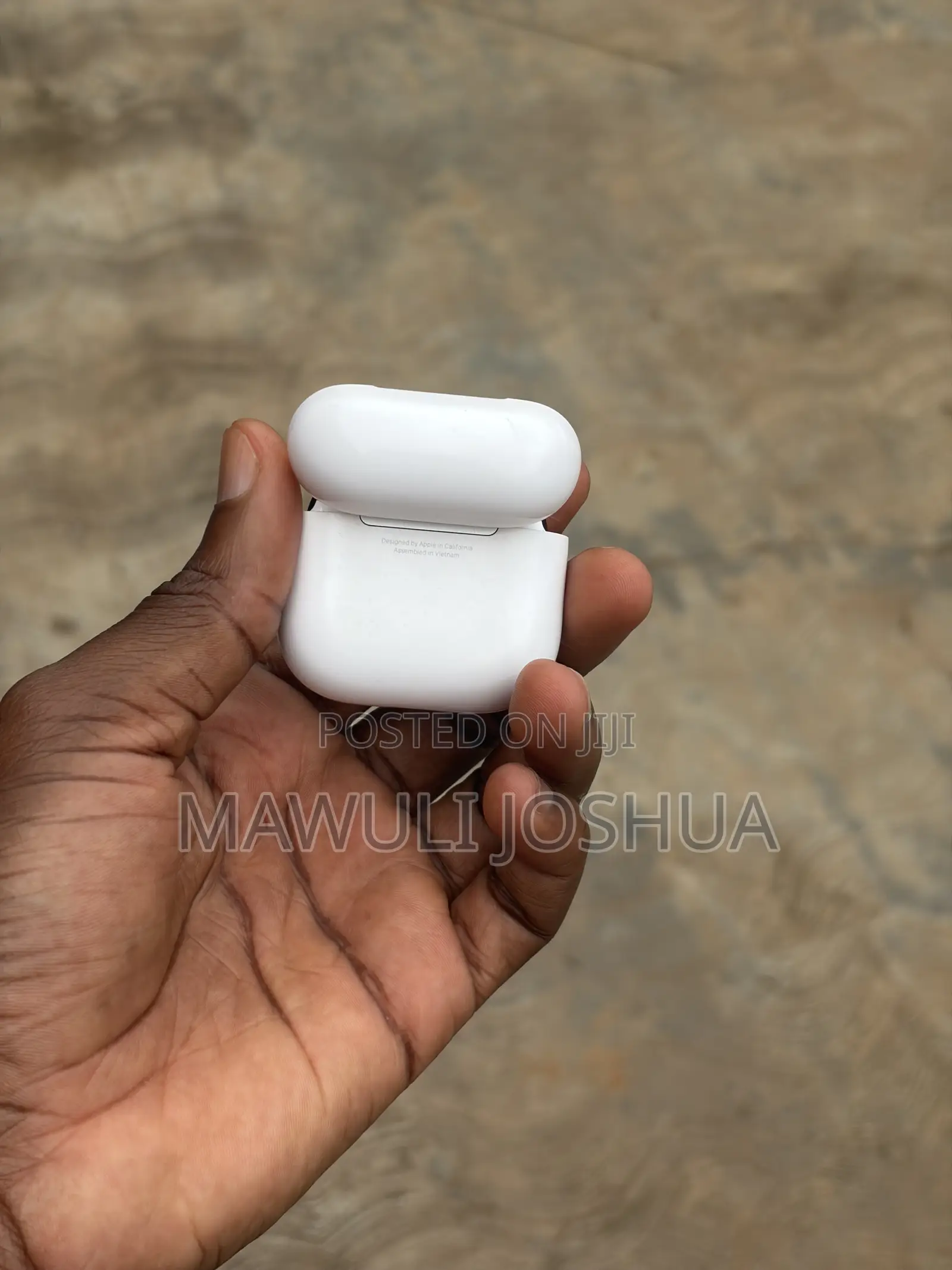 Original AirPods 4 No ANC