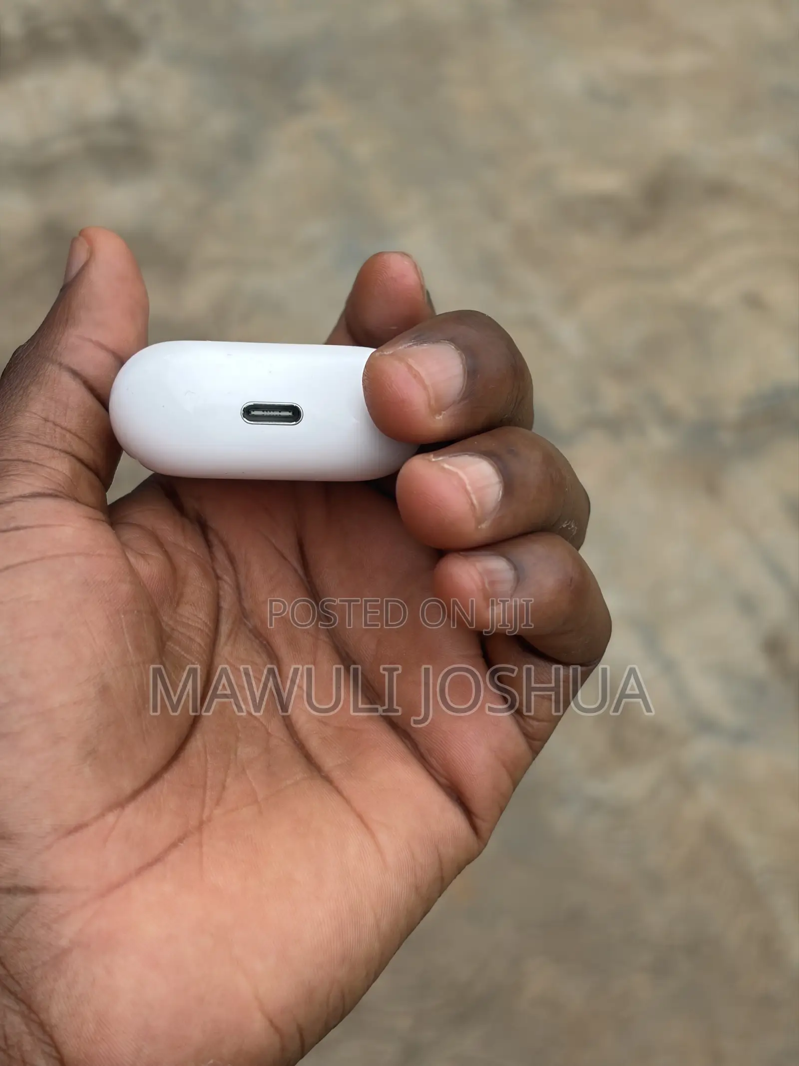 Original AirPods 4 No ANC