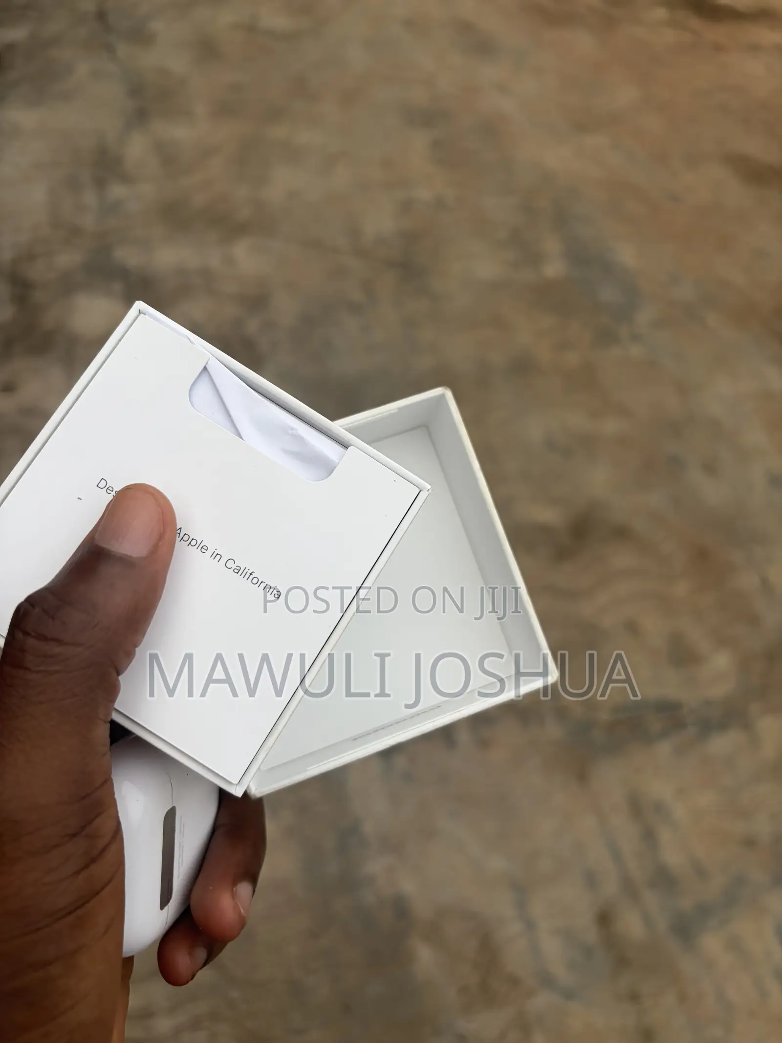 Original AirPods 4 No ANC