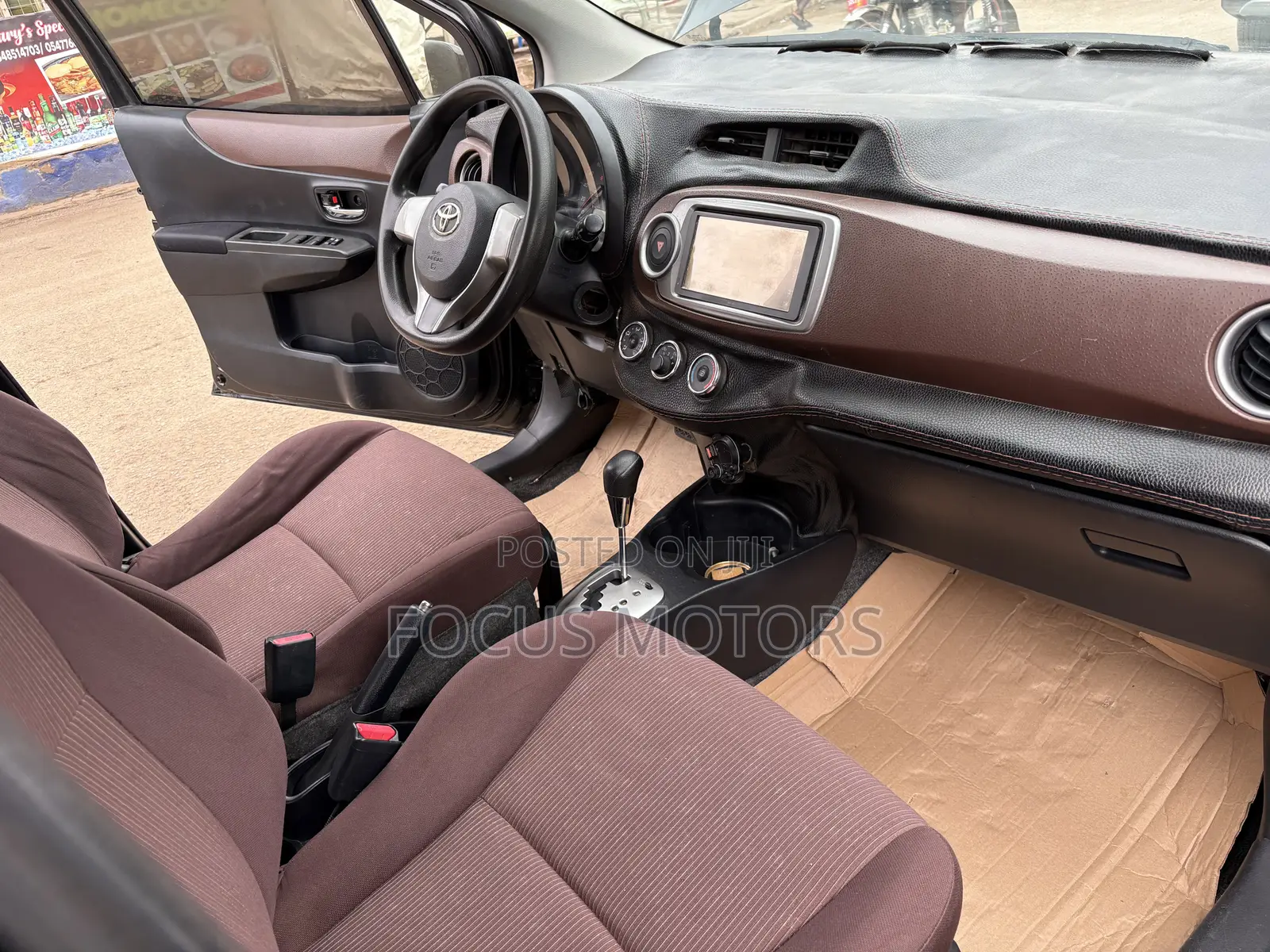 Toyota Vitz 2012 Black