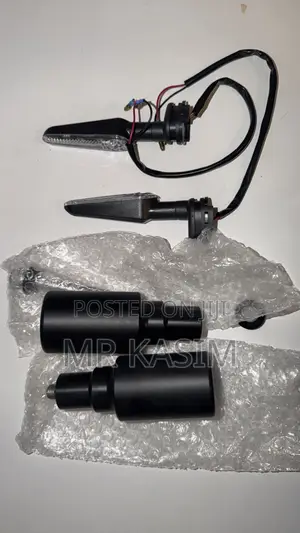 MT07 Engine Guide and Signal Lights
