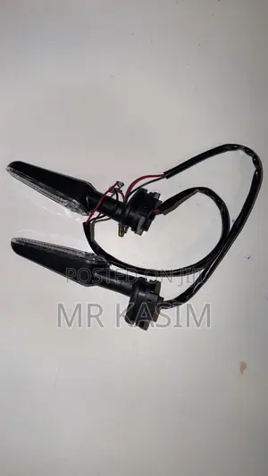 MT07 Engine Guide and Signal Lights