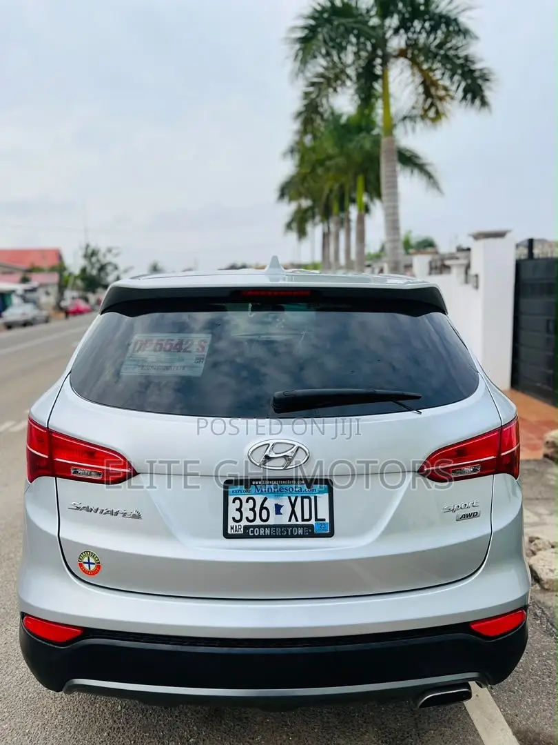 Hyundai Santa Fe 2016 Silver