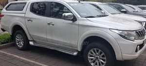 Mitsubishi L200 2018 White