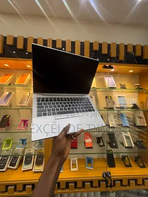 New Laptop HP EliteBook 840 G8 16GB Intel Core i5 SSD 256GB