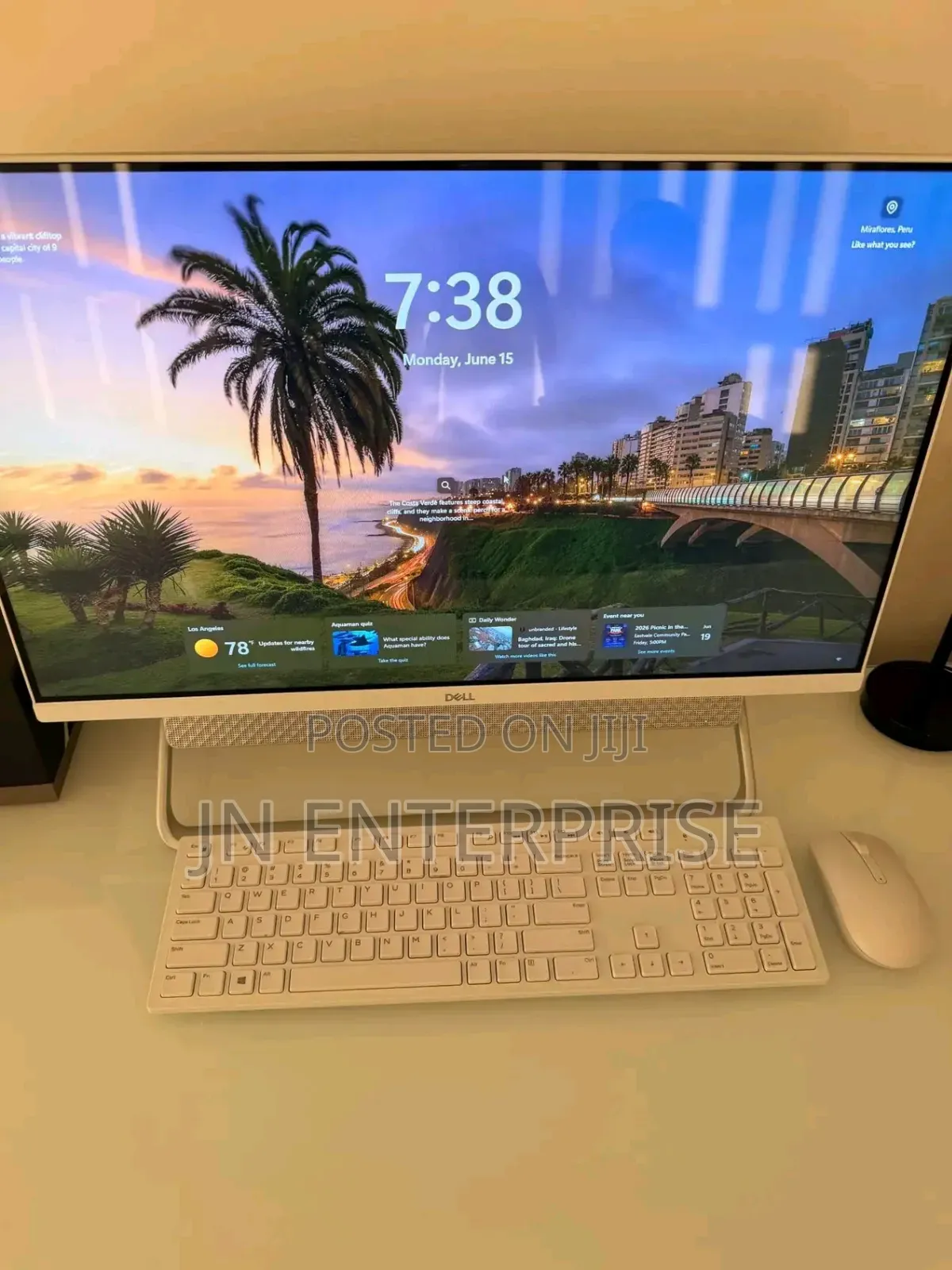 New Dell Inspiron 27 All-in-One 16GB Intel Core i7 SSD 512GB
