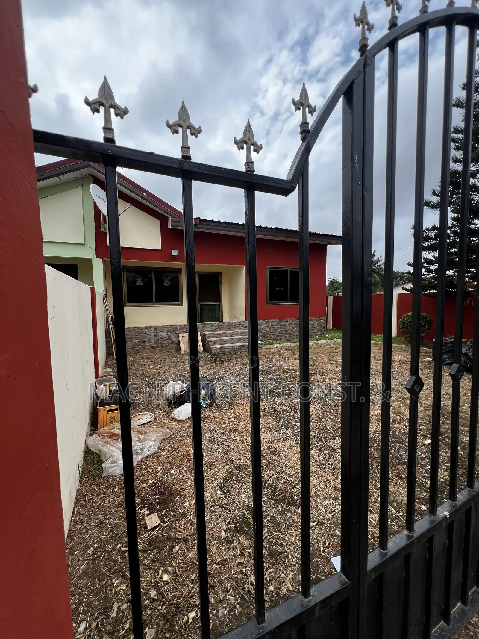 2bdrm House in Lakeside Estate, Ashaley Botwe for sale