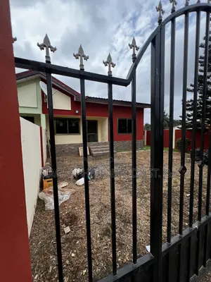 2bdrm House in Lakeside Estate, Ashaley Botwe for sale