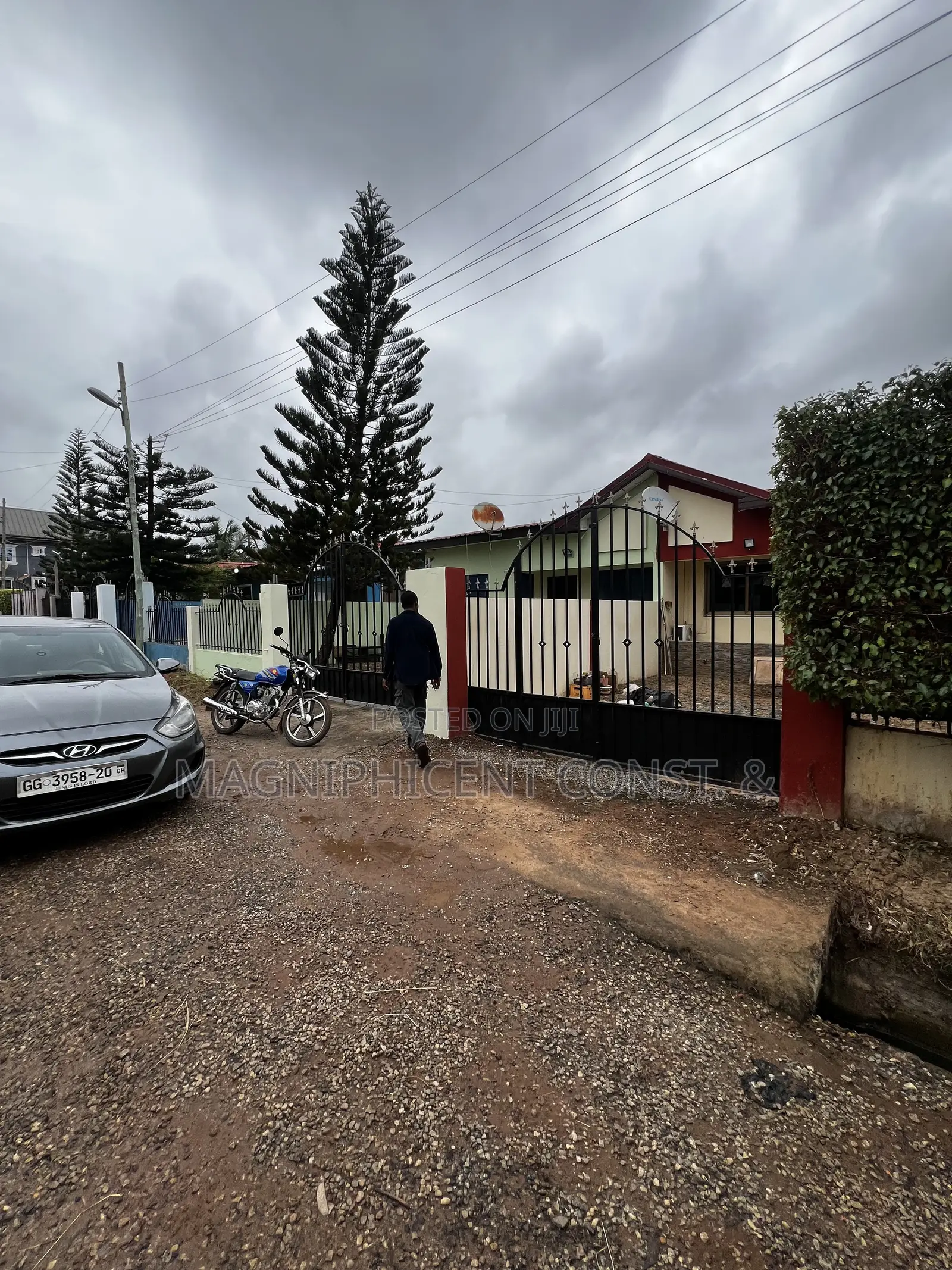 2bdrm House in Lakeside Estate, Ashaley Botwe for sale
