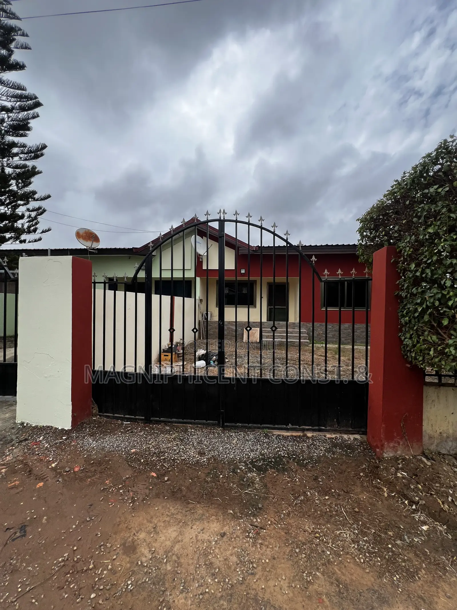 2bdrm House in Lakeside Estate, Ashaley Botwe for sale
