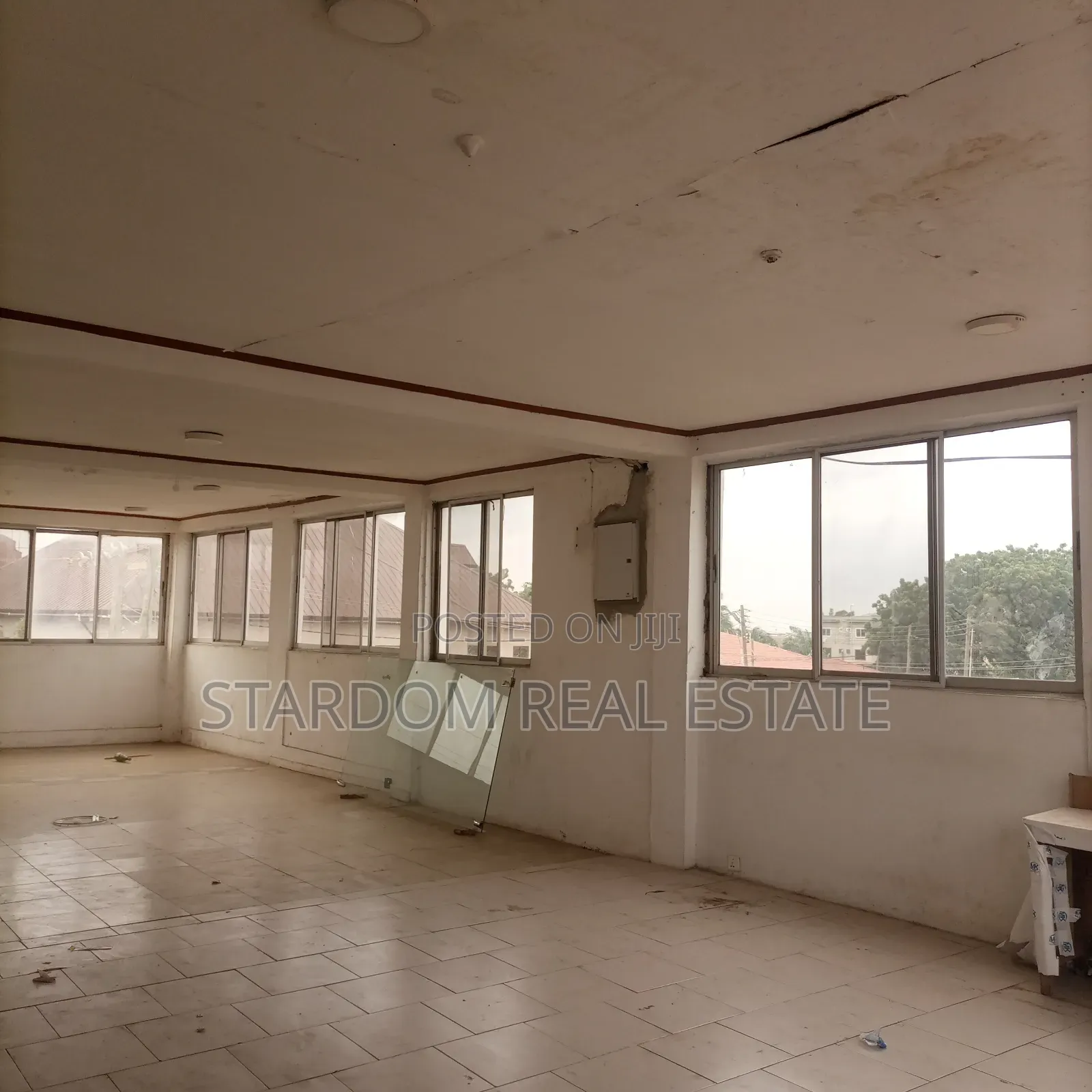 For RENT : Very Spacious Office Space Spintex Main Road, Accra.