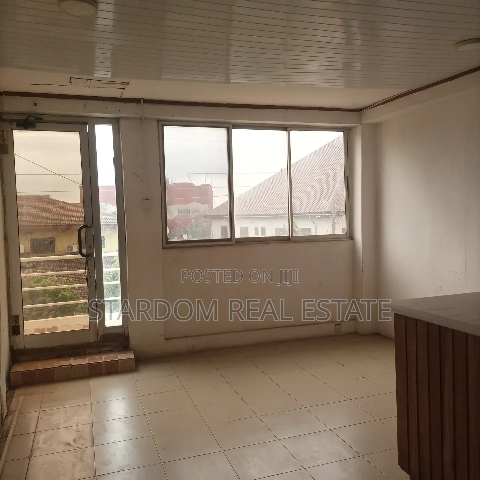 For RENT : Very Spacious Office Space Spintex Main Road, Accra.