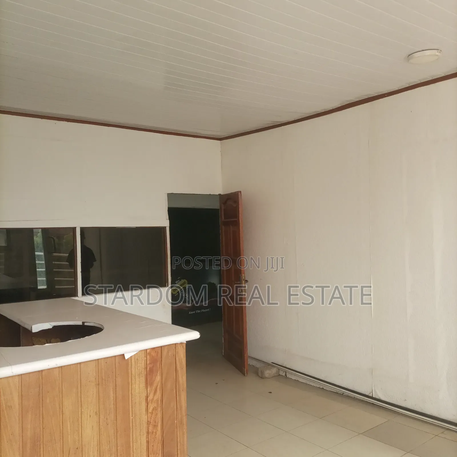 For RENT : Very Spacious Office Space Spintex Main Road, Accra.