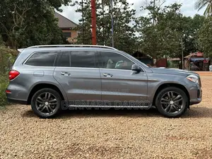 Mercedes-Benz GLE-Class 2019 Silver
