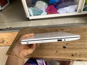 Laptop HP Stream Notebook 4GB Intel SSD 32GB