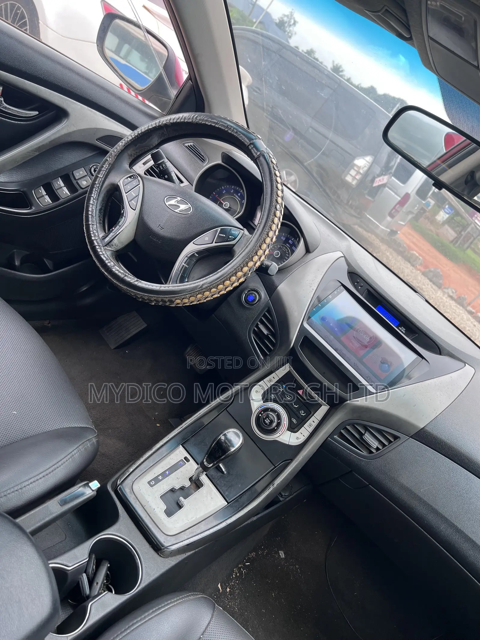Hyundai Elantra Limited 2011 Red