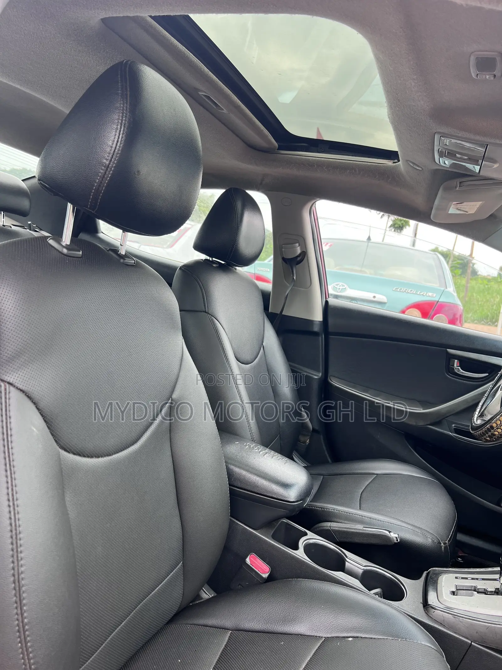 Hyundai Elantra Limited 2011 Red