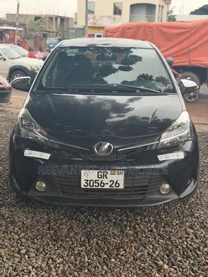 Toyota Vitz 2016 Black