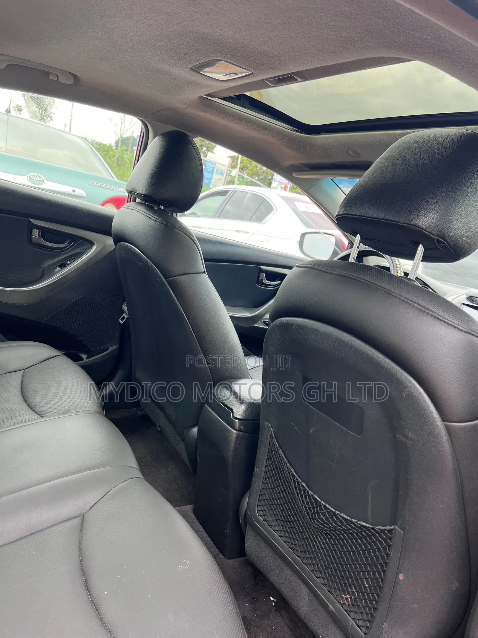 Hyundai Elantra Limited 2011 Red