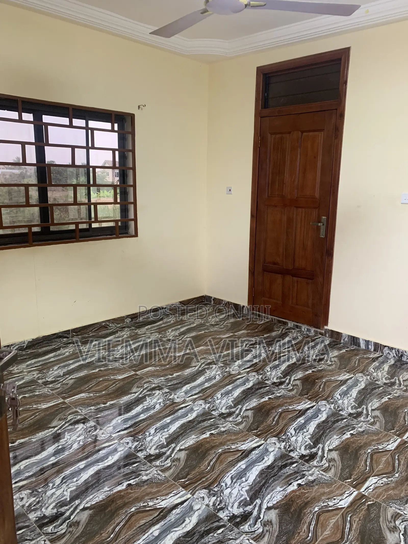 Studio Apartment in Oyibi for rent