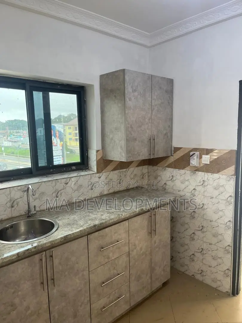2bdrm Apartment in Madev Realty, Sowutwuom for rent